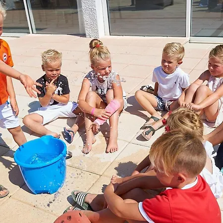 Domaine De בית נופש