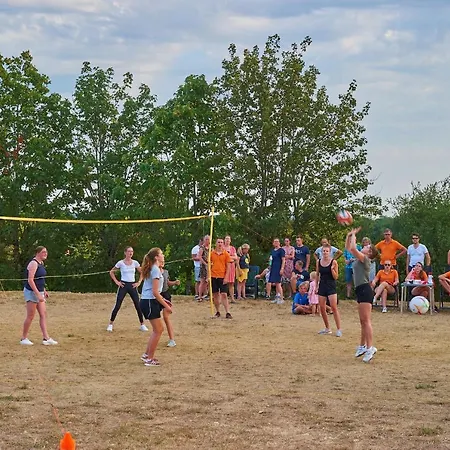 בית נופש Domaine De *