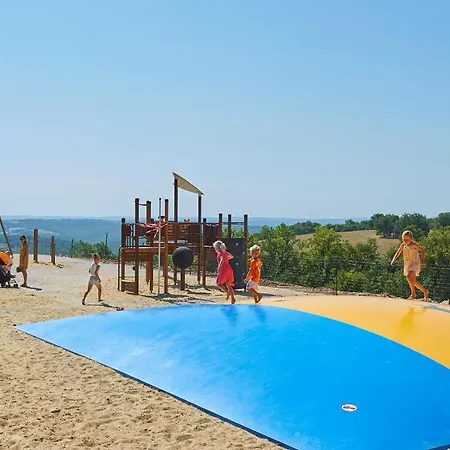 Domaine De بيت للعطل *