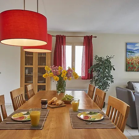 Domaine De בית נופש *