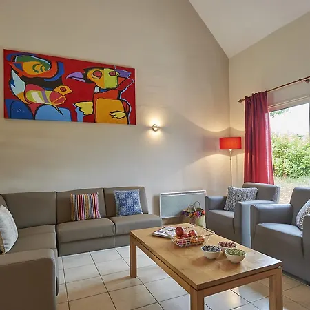 Domaine De בית נופש *